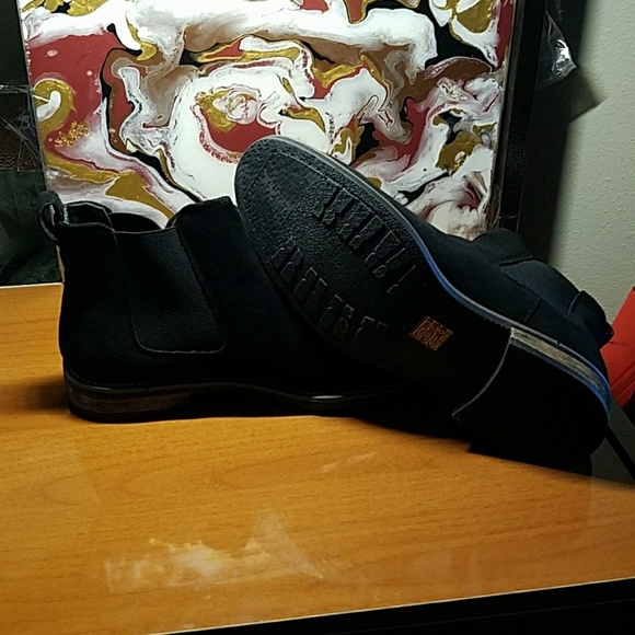 Mens "Ben" Genuine Suede Chelsea Boots - Picture 8 of 8